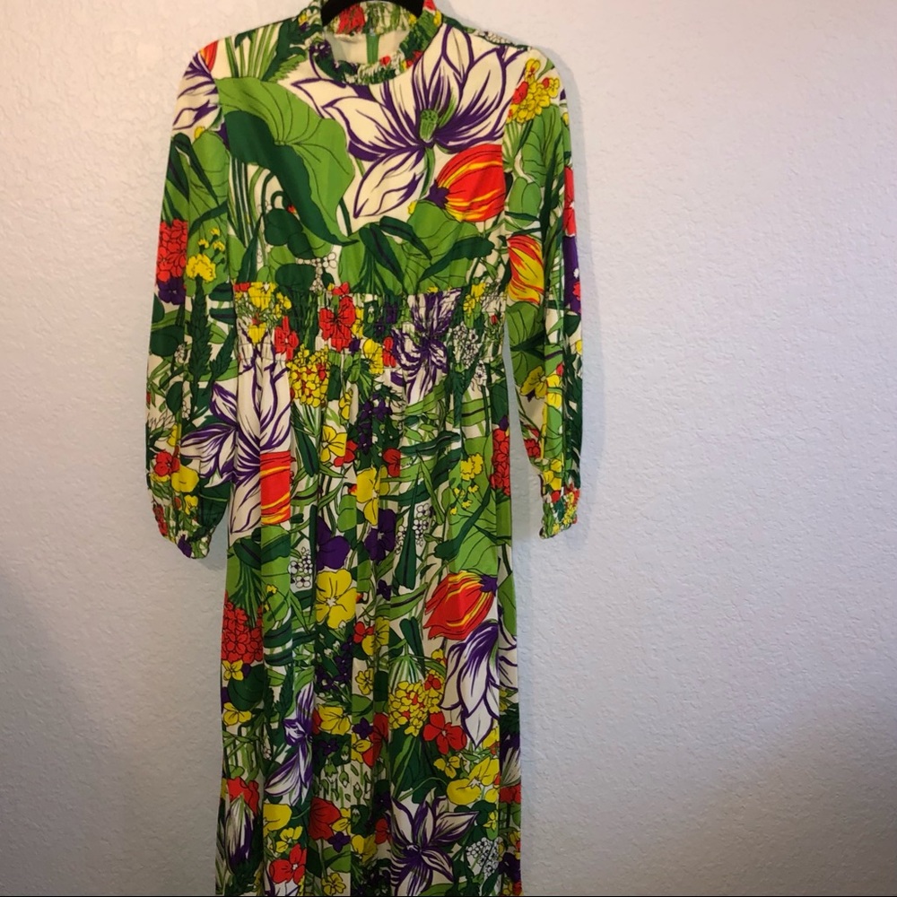 Vintage empire waist maxi dress green red abstract floral mock turtleneck Sm EUC